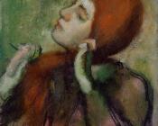 埃德加德加 - Woman Combing Her Hair